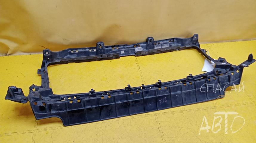 Mercedes-Benz W463 G-klasse Решетка радиатора