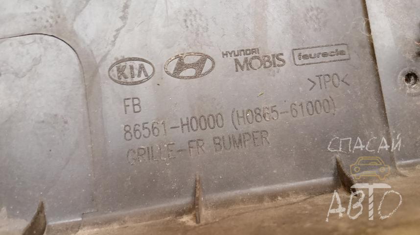 KIA RIO IV Решетка в бампер