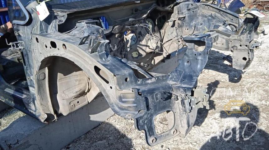 Opel Astra J Лонжерон передний правый