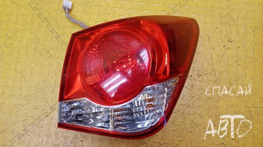 Chevrolet Cruze Фонарь задний