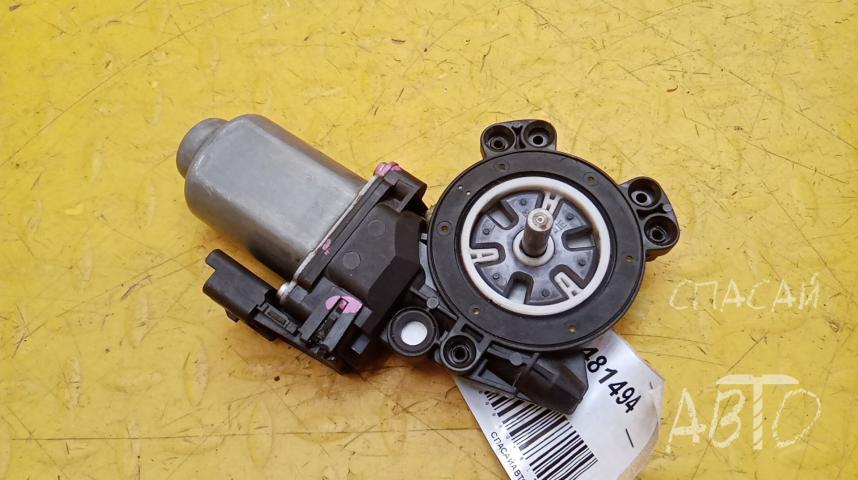 Nissan Navara (D40) Моторчик стеклоподъемника