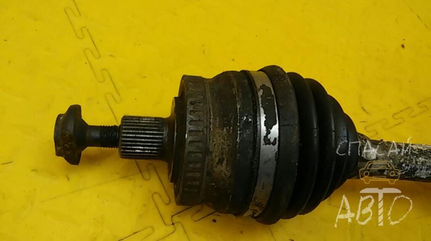 Volkswagen Passat (B5) Полуось передняя (привод)