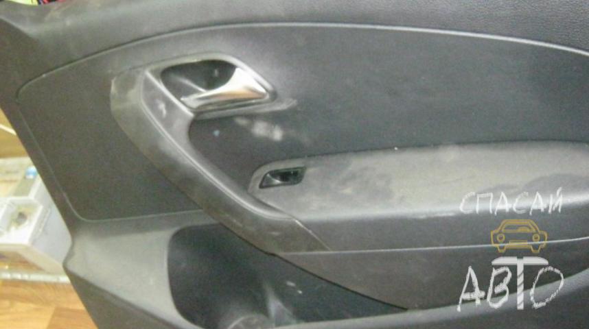 Volkswagen Polo (Sed RUS) Обшивка двери передней правой