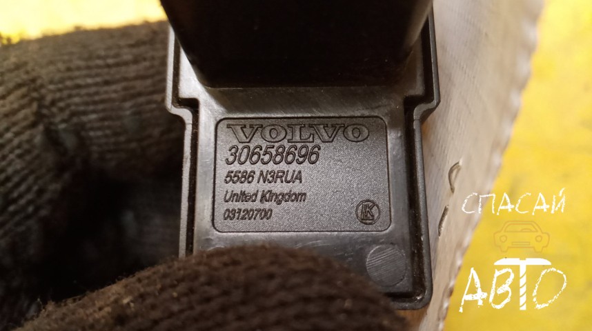 Volvo XC90 Кнопка стеклоподъемника - OEM 30658696