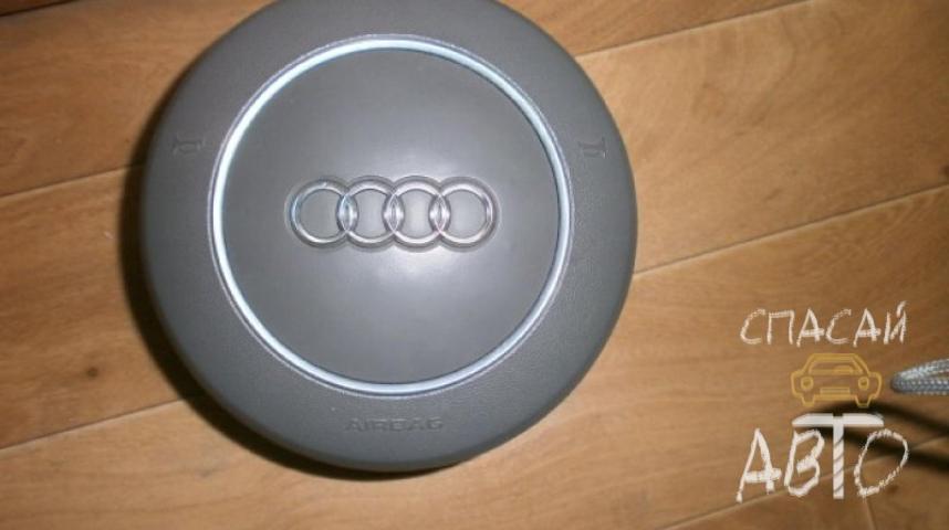 Audi A8 (4D) Подушка безопасности в рулевое колесо