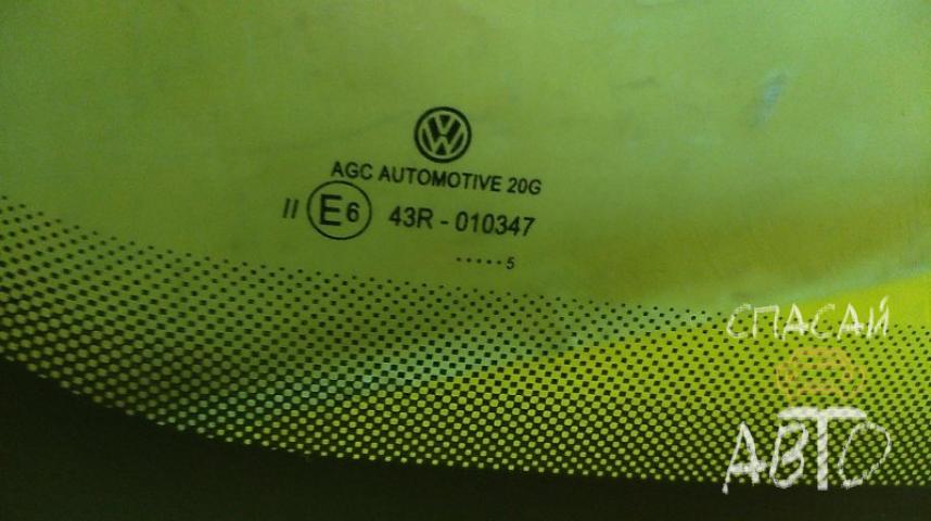 Volkswagen Jetta Стекло лобовое (ветровое)