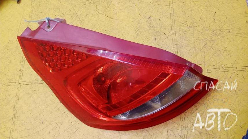 Ford Fiesta III Фонарь задний