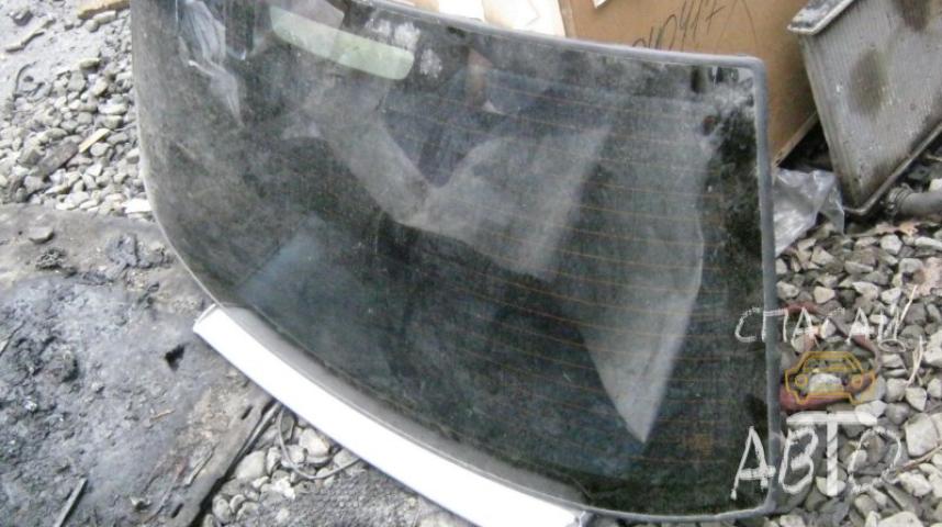 Volvo S70 Стекло заднее
