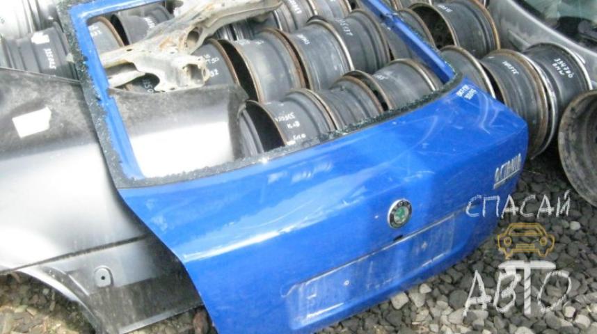Skoda Octavia Tour (A4 1U-) Петля багажника