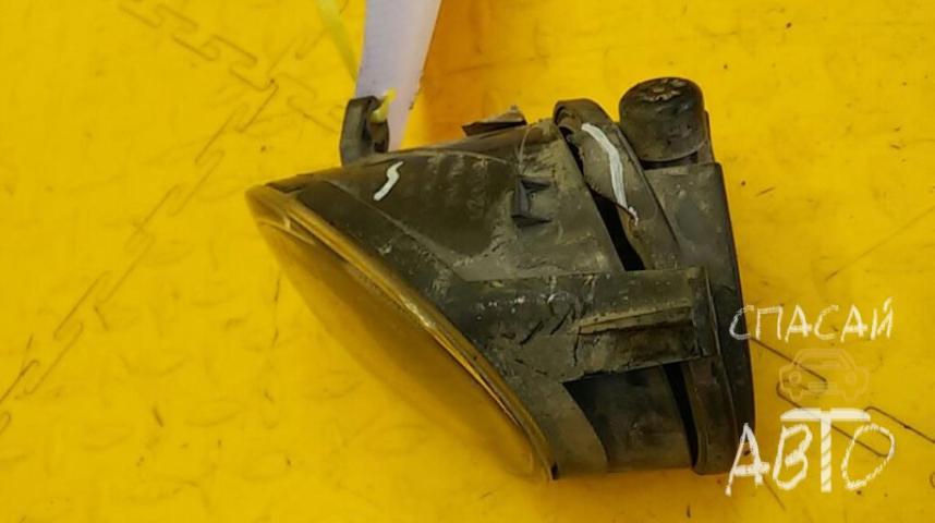 Audi A6 (C4) Фара противотуманная