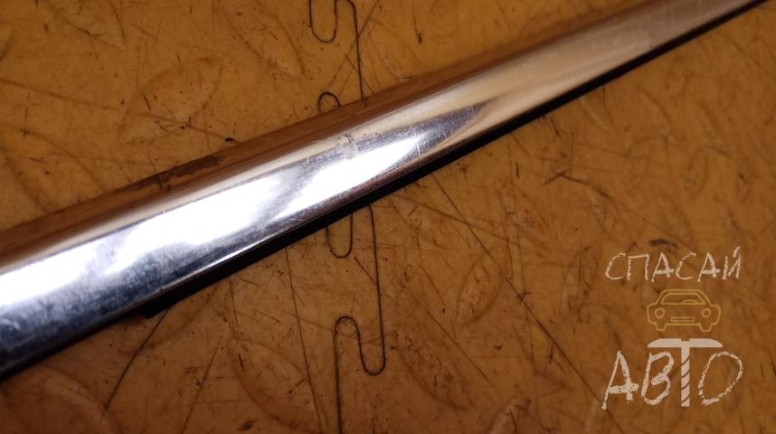 BMW 5-серия E39 Накладка стекла заднего левого (бархотка)