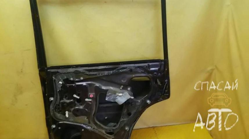 Toyota Land Cruiser (100) Дверь задняя правая