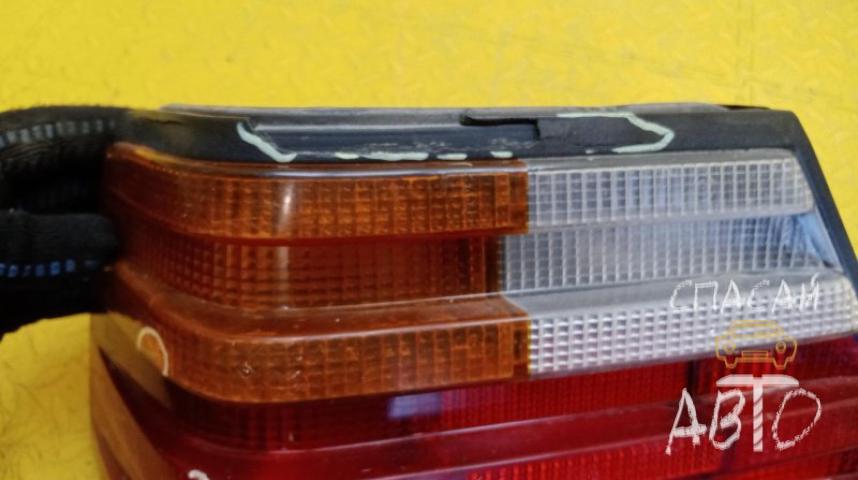 Mercedes-Benz W124 Фонарь задний
