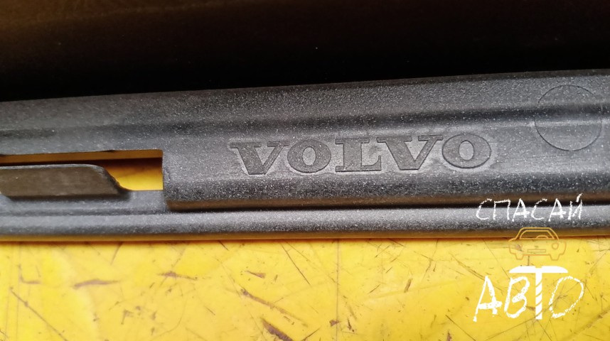 Volvo XC90 Решетка радиатора - OEM 31399266