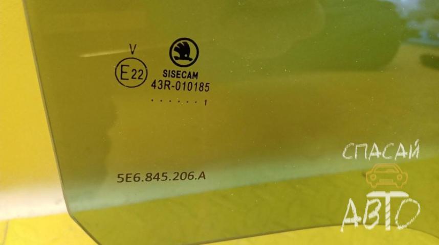Skoda Octavia (A5 1Z-) Стекло двери задней правой