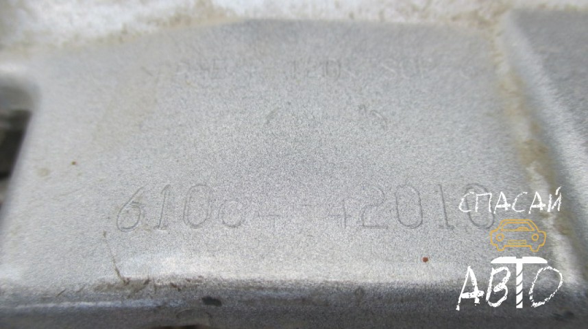 Toyota RAV 4 (30) Накладка на порог (наружная) - OEM 6106442010