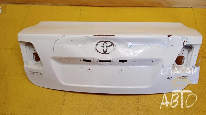 Toyota Avensis III Крышка багажника