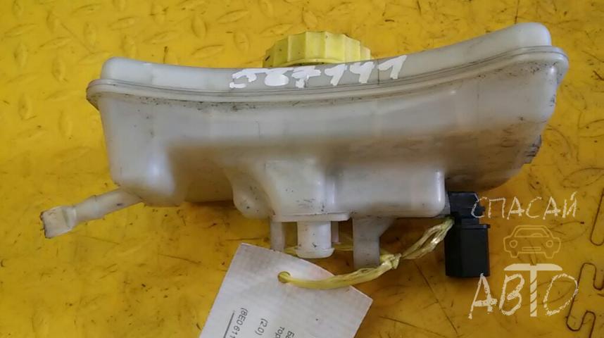 Audi A6 (C6,4F) Бачок главного тормозного цилиндра