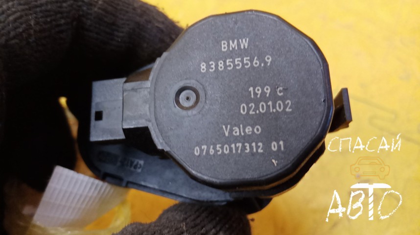 BMW X5 E53 Моторчик заслонки печки - OEM 8385556
