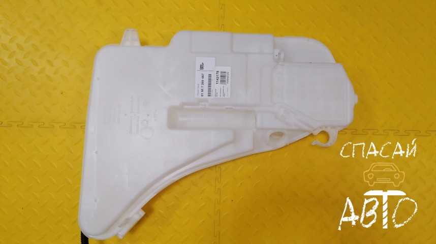 BMW 7-серия F01/F02 Бачок омывателя - OEM 61667269667