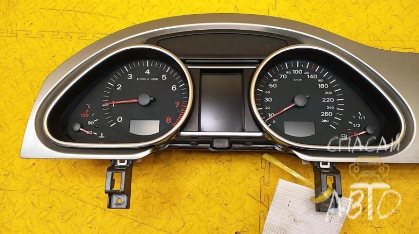 Audi Q7 (4L) Панель приборов