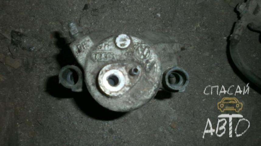Skoda Octavia (A5 1Z-) Суппорт передний