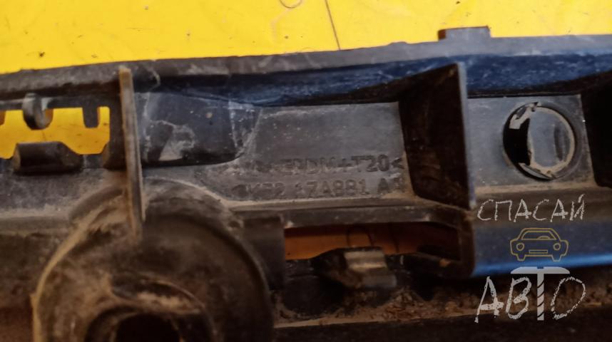 Land Rover Range Rover IV Кронштейн заднего бампера
