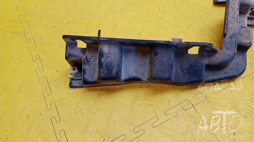 Land Rover Range Rover IV Кронштейн заднего бампера
