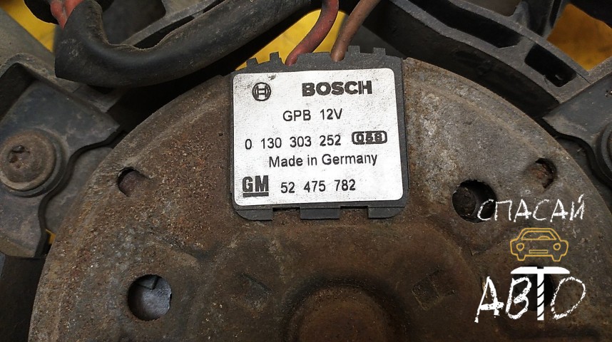 Opel Vectra B Вентилятор радиатора - OEM 0130303252