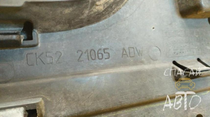 Land Rover Range Rover 4 Накладка двери передней левой