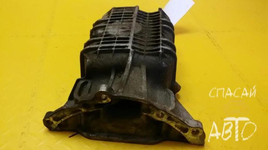 Ford Fiesta II Поддон масляный двигателя
