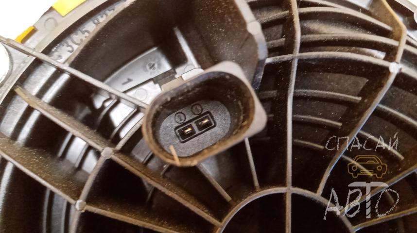Volkswagen Passat CC Замок багажника