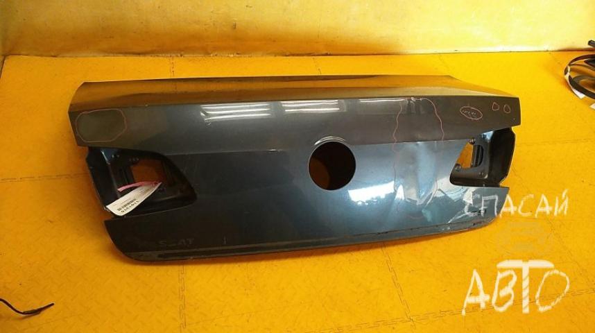 Volkswagen Passat (B7) Крышка багажника