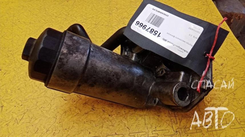Volkswagen Passat (B5) Корпус масляного фильтра
