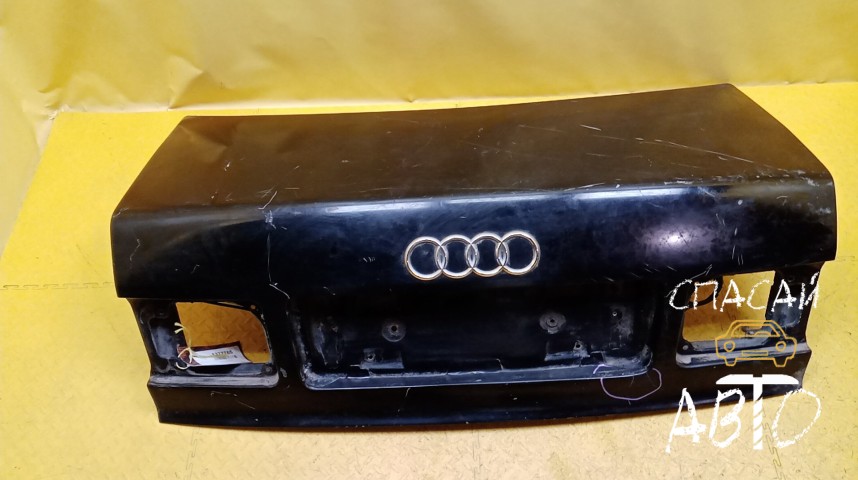 Audi A8 (4D) Крышка багажника - OEM 4D0827023N