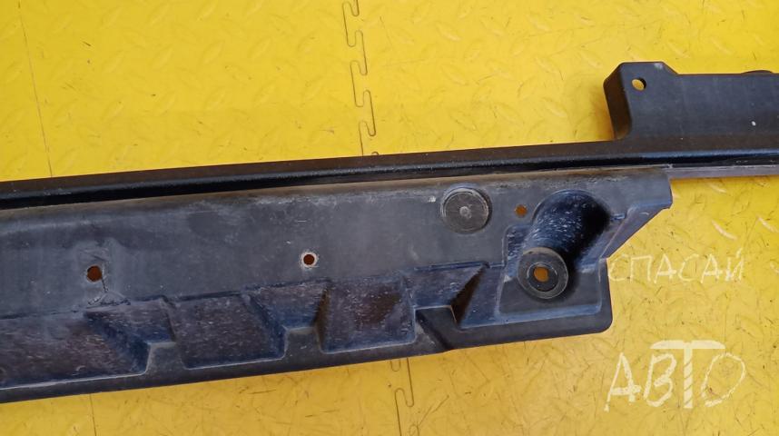 Land Rover Range Rover IV Кронштейн заднего бампера
