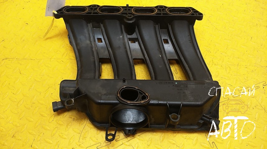 Nissan Almera (G15) Коллектор впускной - OEM 8200022251