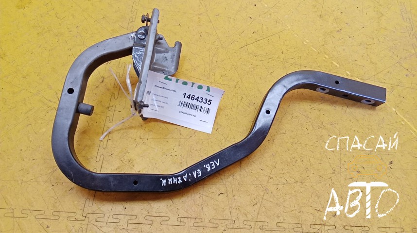 Nissan Almera (G15) Петля багажника - OEM 84401EW000