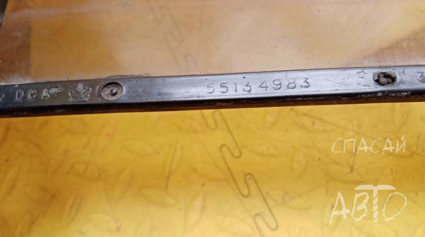 Jeep Grand Cherokee (ZJ) Стекло двери задней левой (форточка)