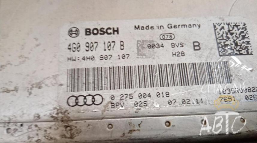 Audi A6 (C4) Блок электронный