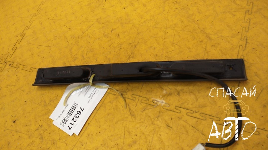 Land Rover Range Rover III (LM) Накладка двери багажника - OEM CXB000122LPO