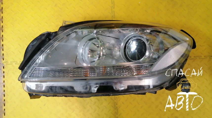 Mercedes-Benz W166 M-Klasse (ML/GLE) Фара левая - OEM A1668202361