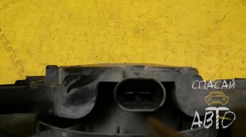 Renault Fluence Вентилятор радиатора