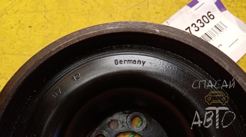 Volkswagen Crafter Шестерня (шкив)