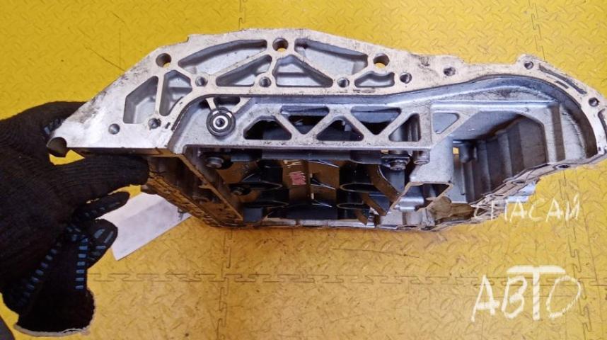 Audi A6 (C4) Поддон масляный двигателя
