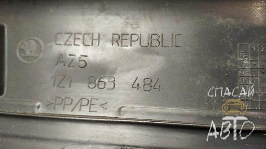 Skoda Octavia (A5 1Z-) Накладка порога (внутренняя)