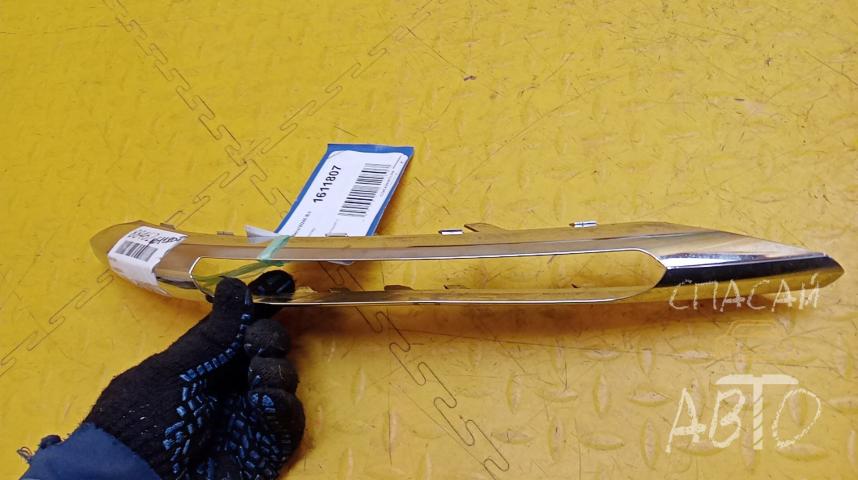 Mercedes-Benz W246 B-klassе Решетка в бампер