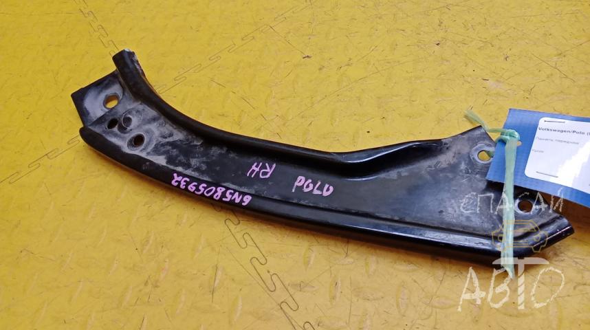Volkswagen Polo (RUS) Панель передняя