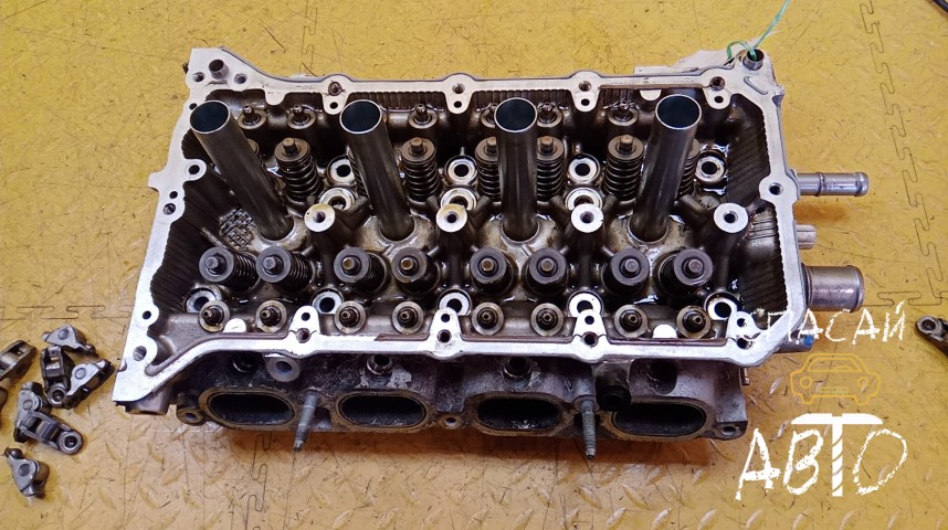 Toyota Prius Головка блока - OEM 1110109435