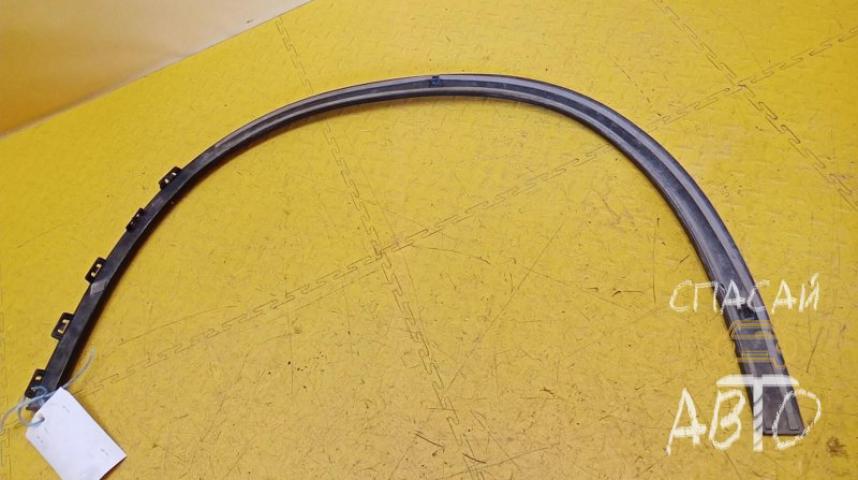 Mercedes-Benz GLA-Class H247 Накладка крыла